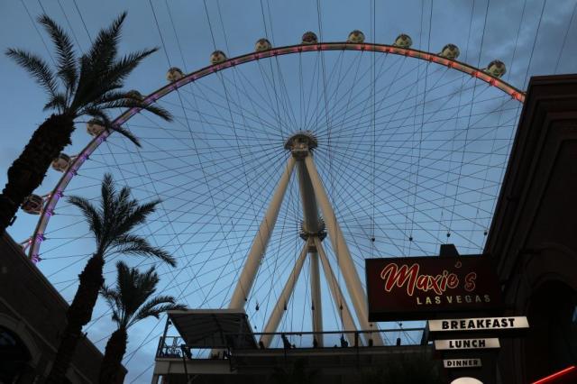 vegas-IMG_4155.JPG